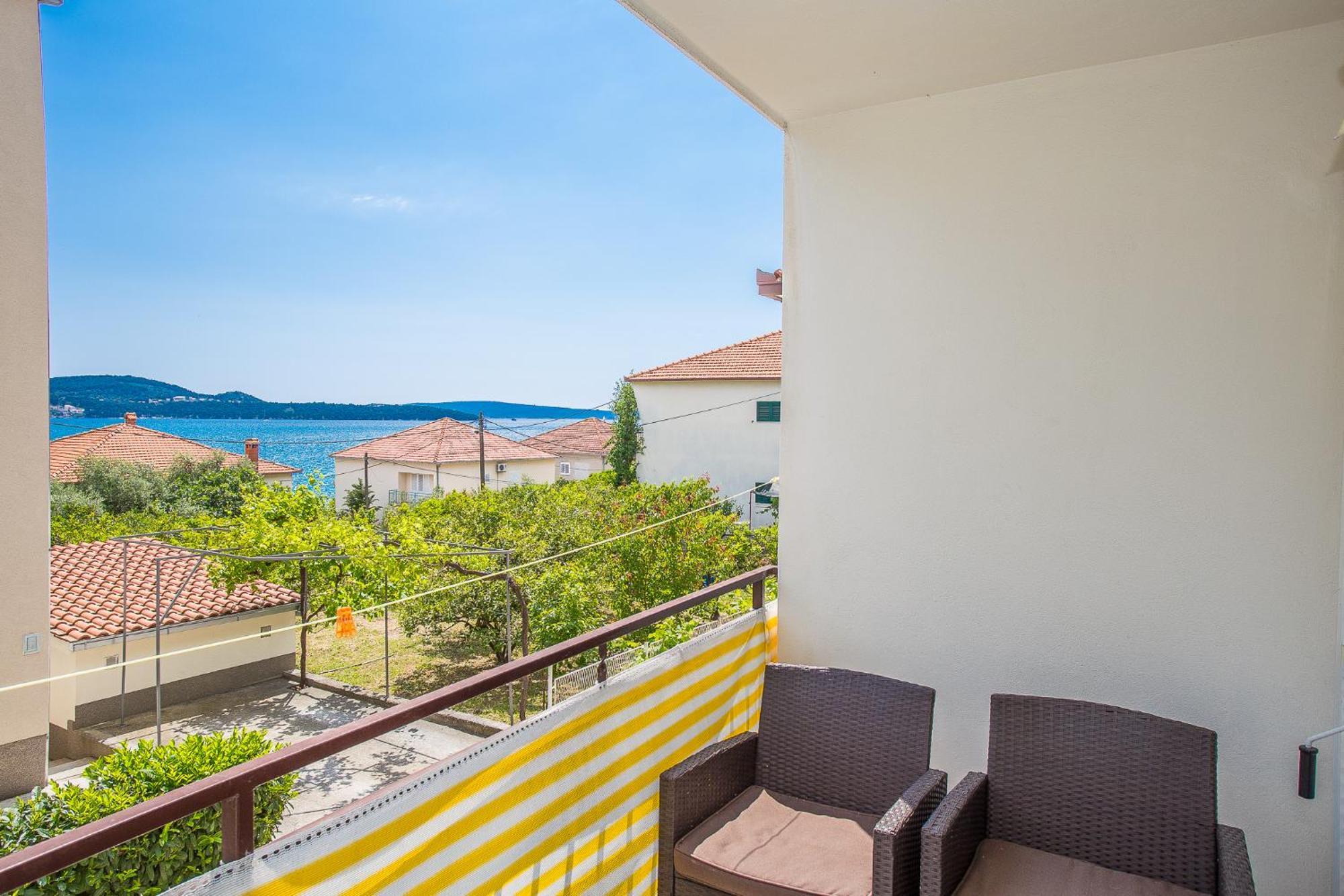 Apartments Villa Ivanka Trogir Bagian luar foto