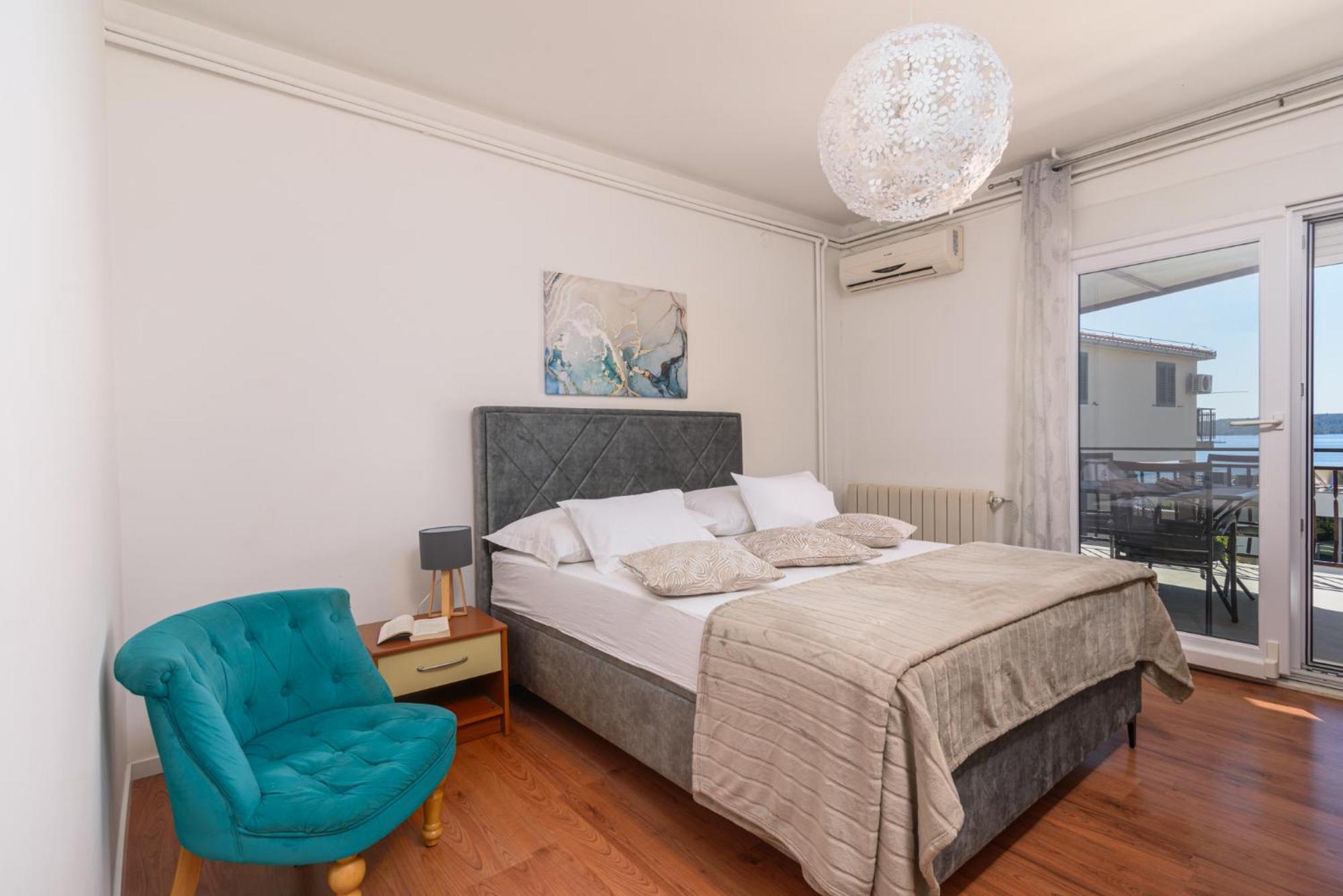 Apartments Villa Ivanka Trogir Bagian luar foto