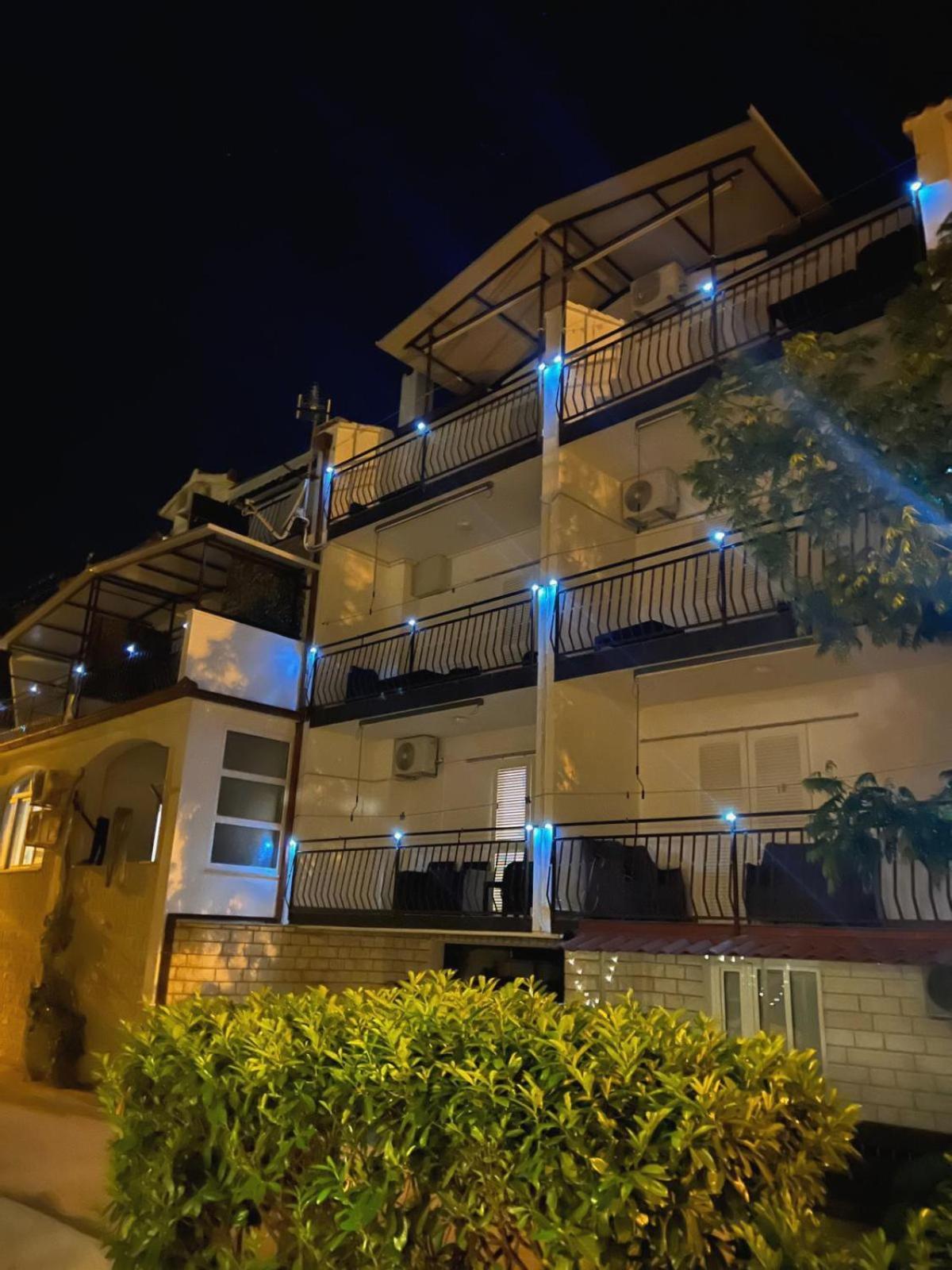 Apartments Villa Ivanka Trogir Bagian luar foto