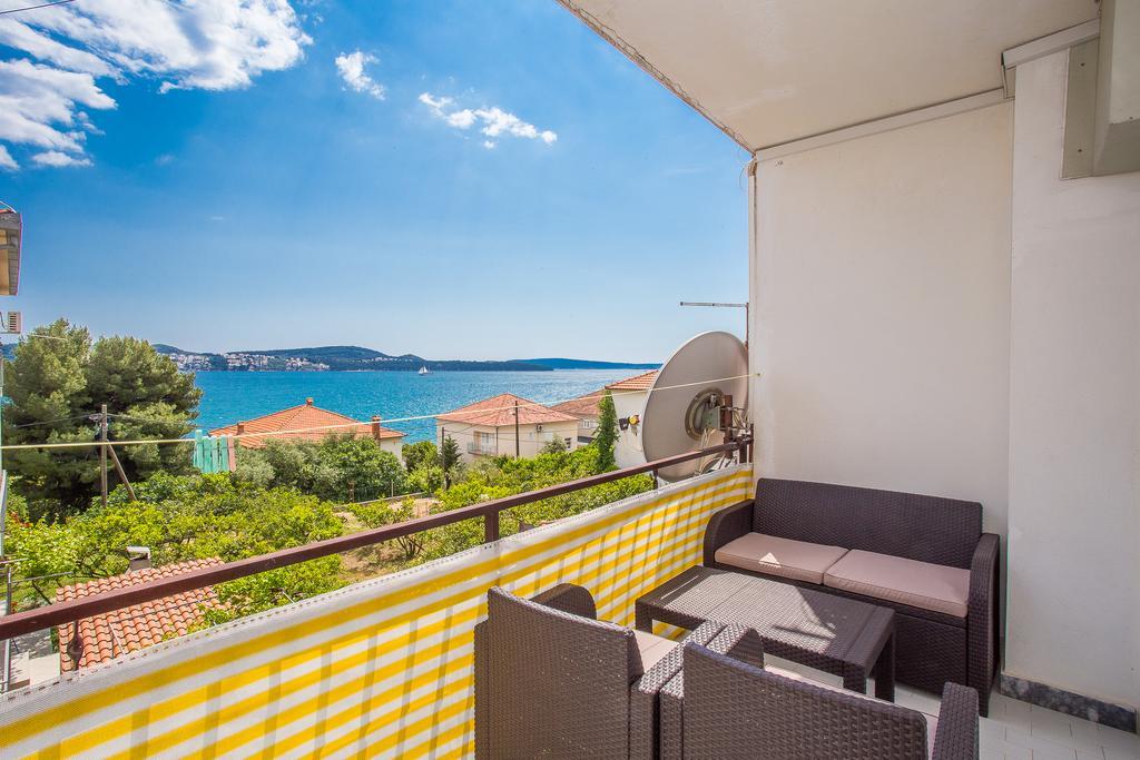 Apartments Villa Ivanka Trogir Bagian luar foto