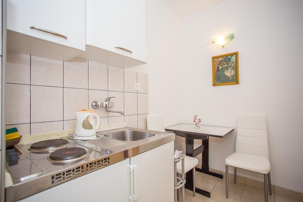 Apartments Villa Ivanka Trogir Bagian luar foto