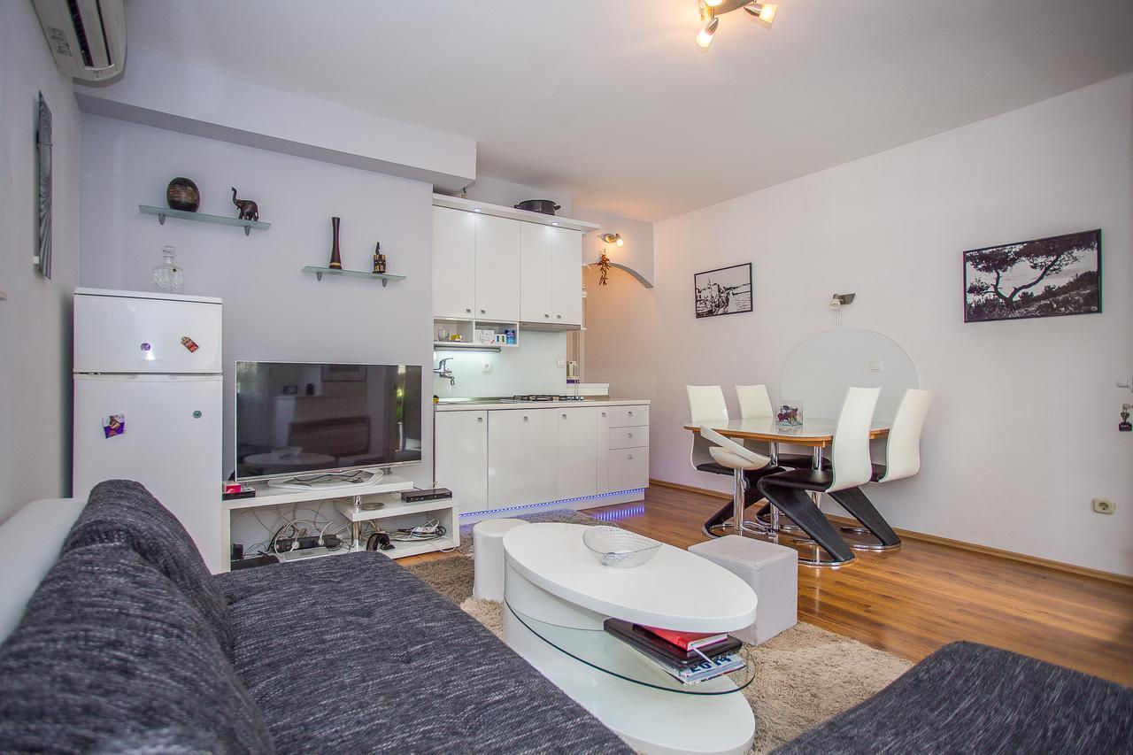 Apartments Villa Ivanka Trogir Bagian luar foto