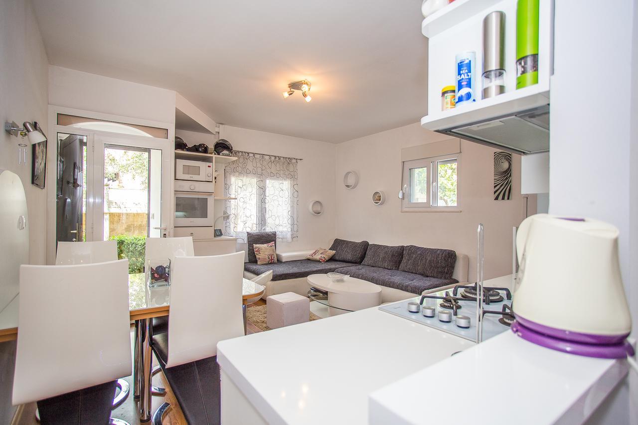 Apartments Villa Ivanka Trogir Bagian luar foto