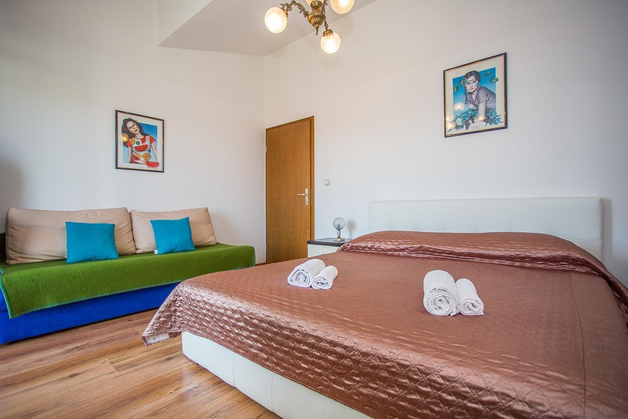 Apartments Villa Ivanka Trogir Bagian luar foto