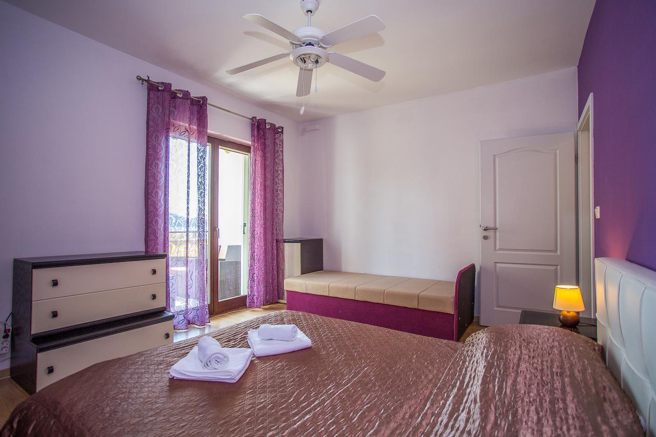 Apartments Villa Ivanka Trogir Bagian luar foto